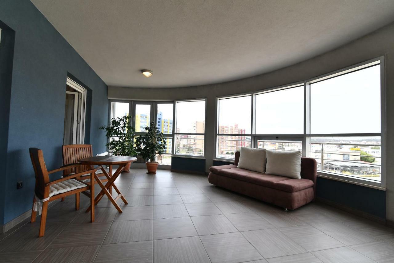 City Penthouse Vita Pula Eksteriør billede